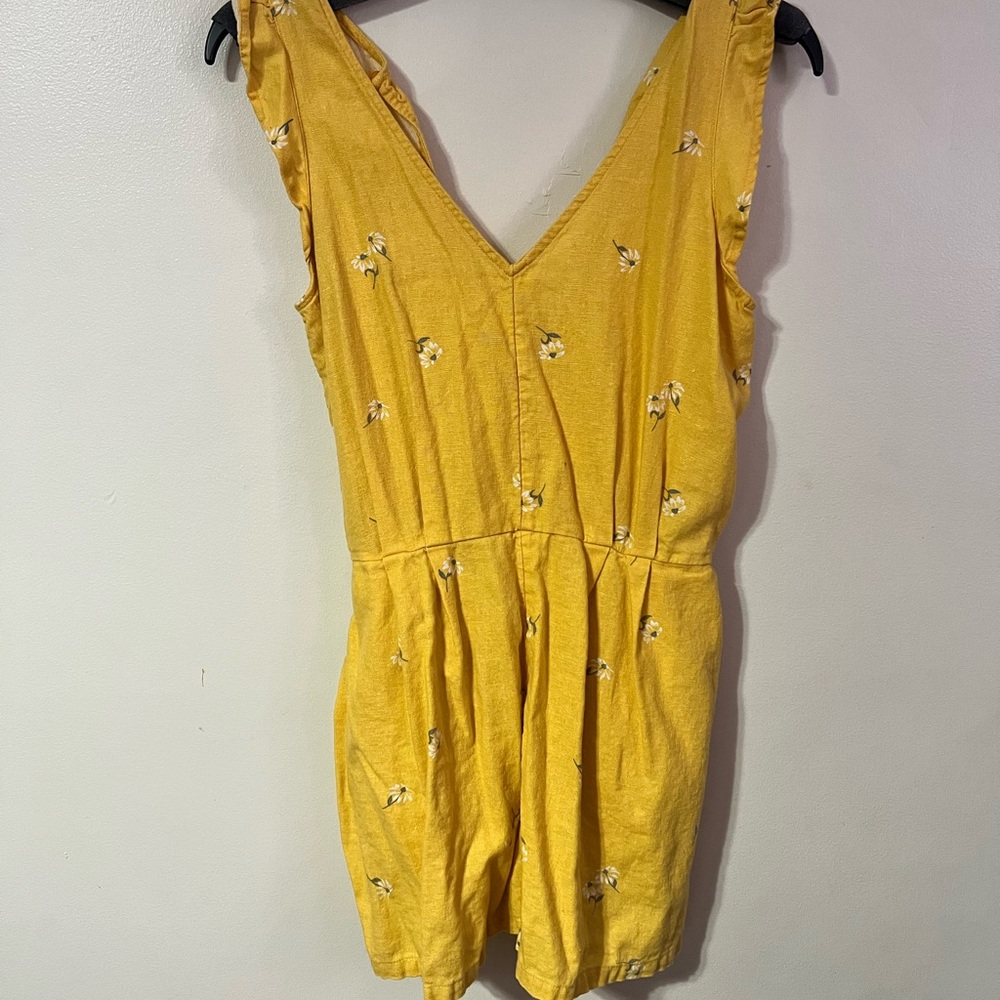 Old navy yellow flower romper